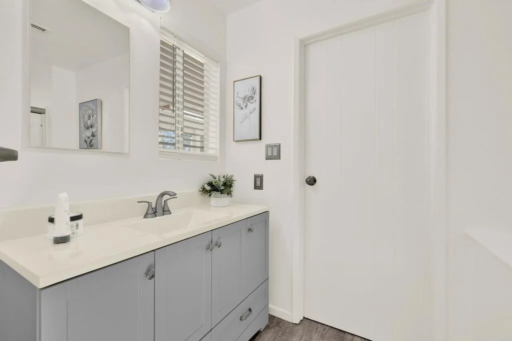 https://cdn.realtyfeed.com/cdn/127/306370931/e4964f22c1a95ac177c5be25117f0353.webp