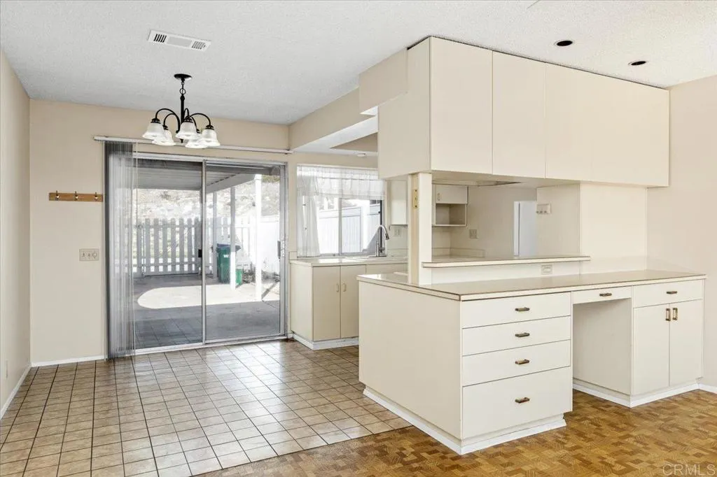 https://cdn.realtyfeed.com/cdn/127/306370987/a020f456d9178163069697a6a055971a.webp