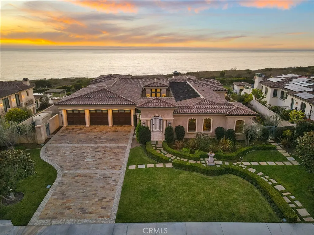 Featured Homes Featured Homes