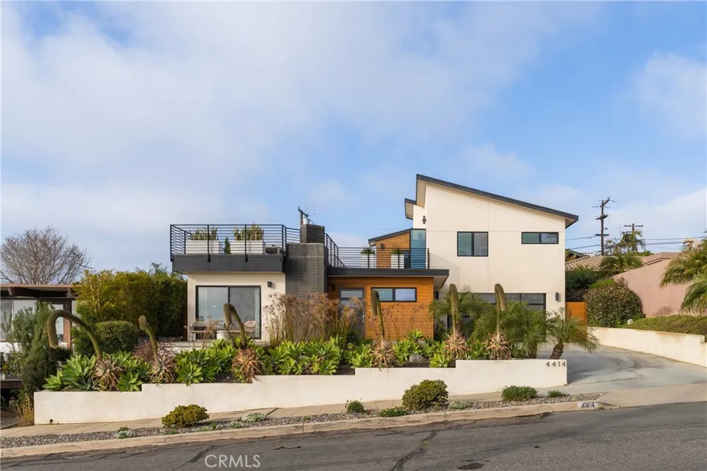 https://cdn.realtyfeed.com/cdn/127/306371718/1e9e35fd480f4bb51829e641e3574b8e.webp