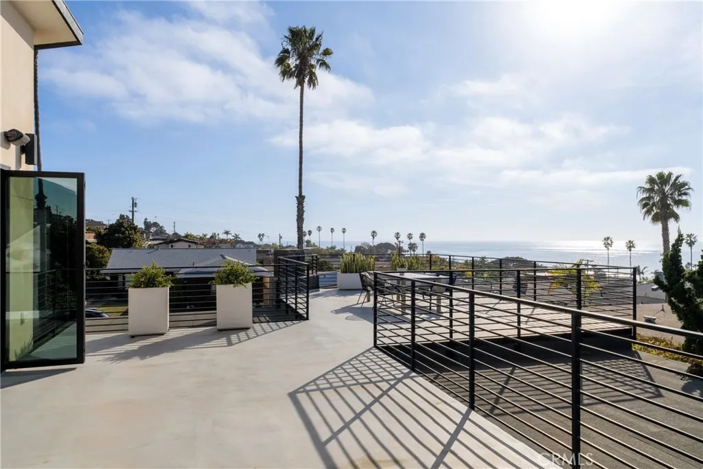https://cdn.realtyfeed.com/cdn/127/306371718/4397555f8df99b6885f8b59da9e316b6.webp