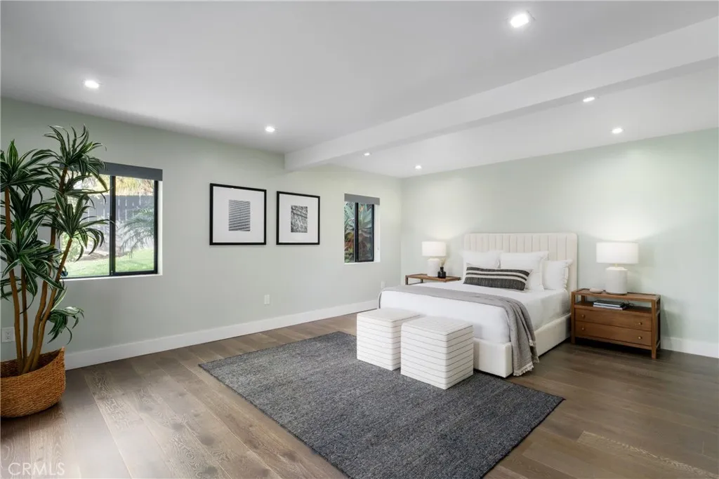 https://cdn.realtyfeed.com/cdn/127/306371718/9cd0cb0c4aabcad097f15722324a429a.webp