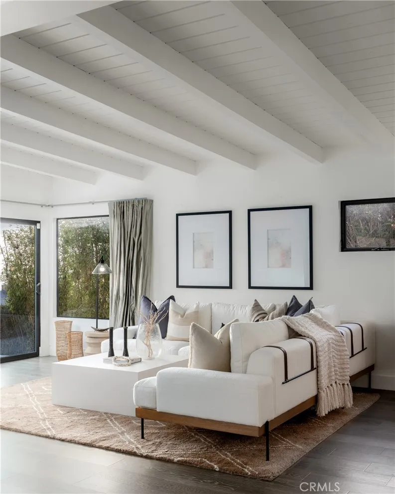 https://cdn.realtyfeed.com/cdn/127/306371718/d432a5668119bd4c3e4815f93da4de02.webp