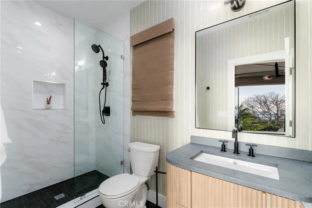 https://cdn.realtyfeed.com/cdn/127/306371718/d4f3dda3f6087bb7b2ba26224b1a120d.webp