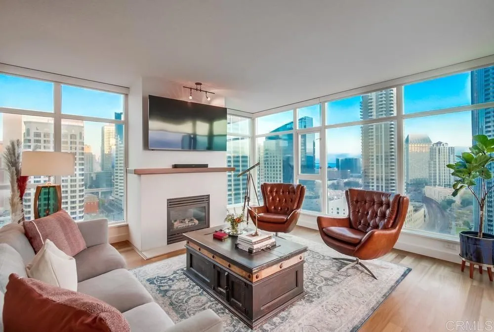 MLS: PTP2501378 Condo For Sale