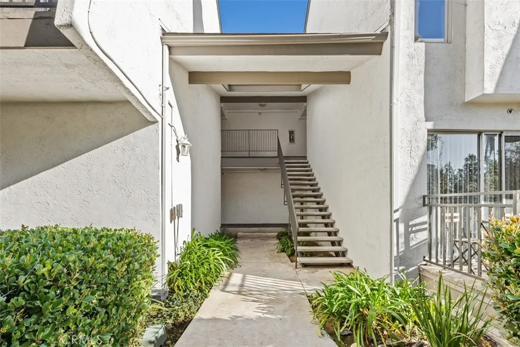 Photo #5: OC25024776 Listing 