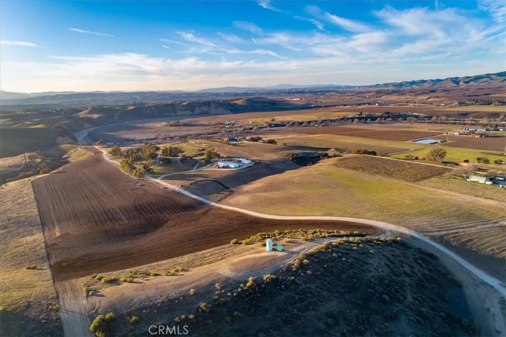 7201 Airport, Paso Robles, Ca 93446 - Main photo, Paso Robles, CA