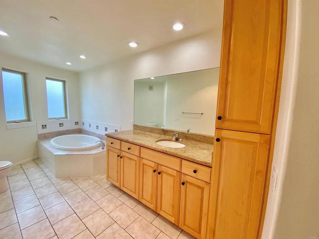 Photo #30: PTP2501399 Listing: Photo #30