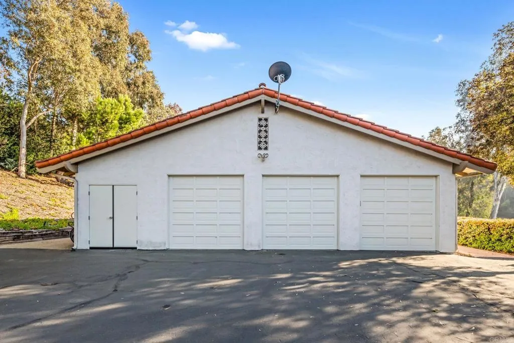 https://cdn.realtyfeed.com/cdn/127/306373771/6411d6082618414ab2b53d49d7258844.webp