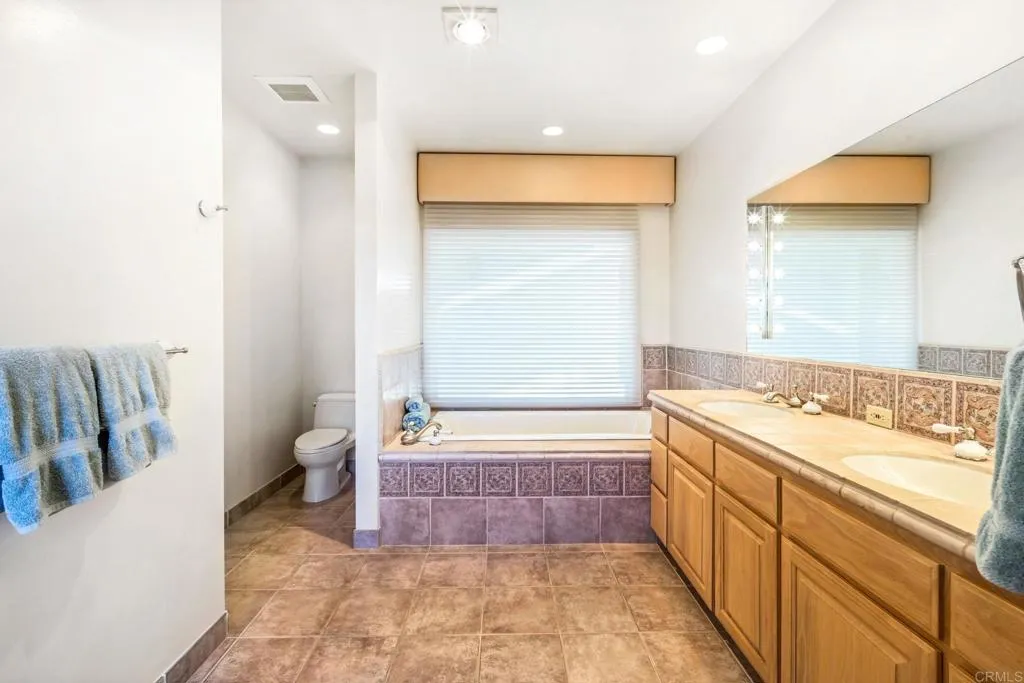 https://cdn.realtyfeed.com/cdn/127/306373771/b34cca9d05b5857c7cc6996b5fb5d9a0.webp
