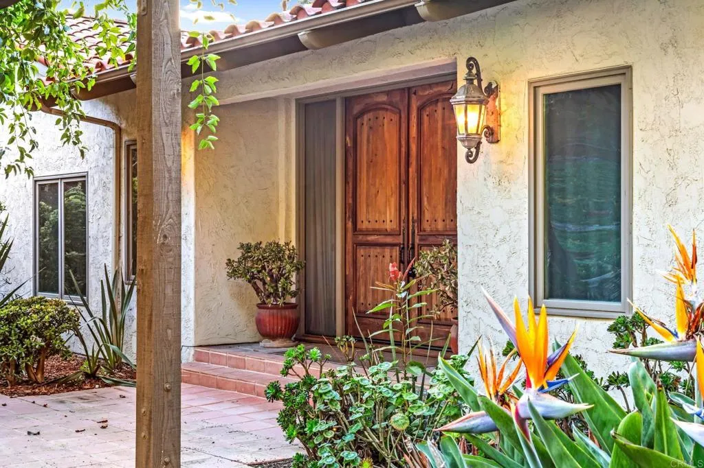 https://cdn.realtyfeed.com/cdn/127/306373771/d43104340c51231c0043f64d55db12b8.webp