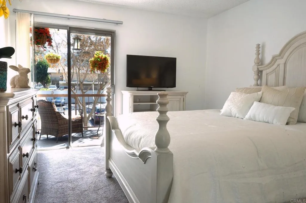 https://cdn.realtyfeed.com/cdn/127/306373780/81ca93fa19b929964c00944acca72477.webp