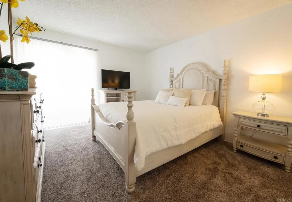 https://cdn.realtyfeed.com/cdn/127/306373780/b166b47dc0e5df07f8fca9396c59a09a.webp
