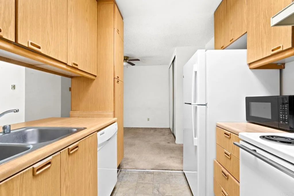 Photo #5: NDP2501800 Listing 