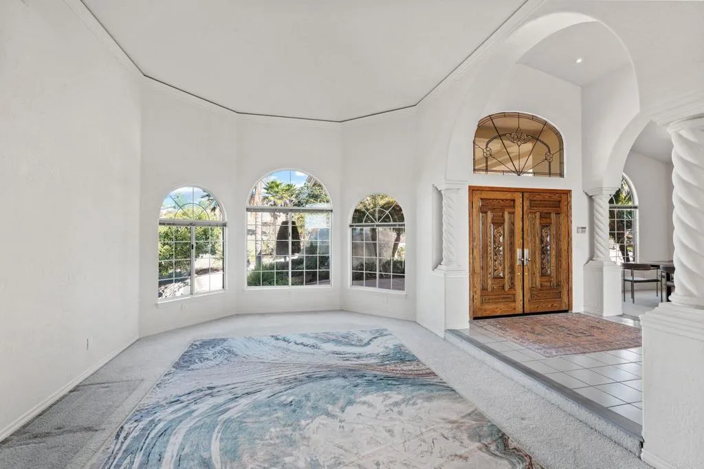https://cdn.realtyfeed.com/cdn/127/306373980/c071c7893d630b586381bd9dc911c239.webp