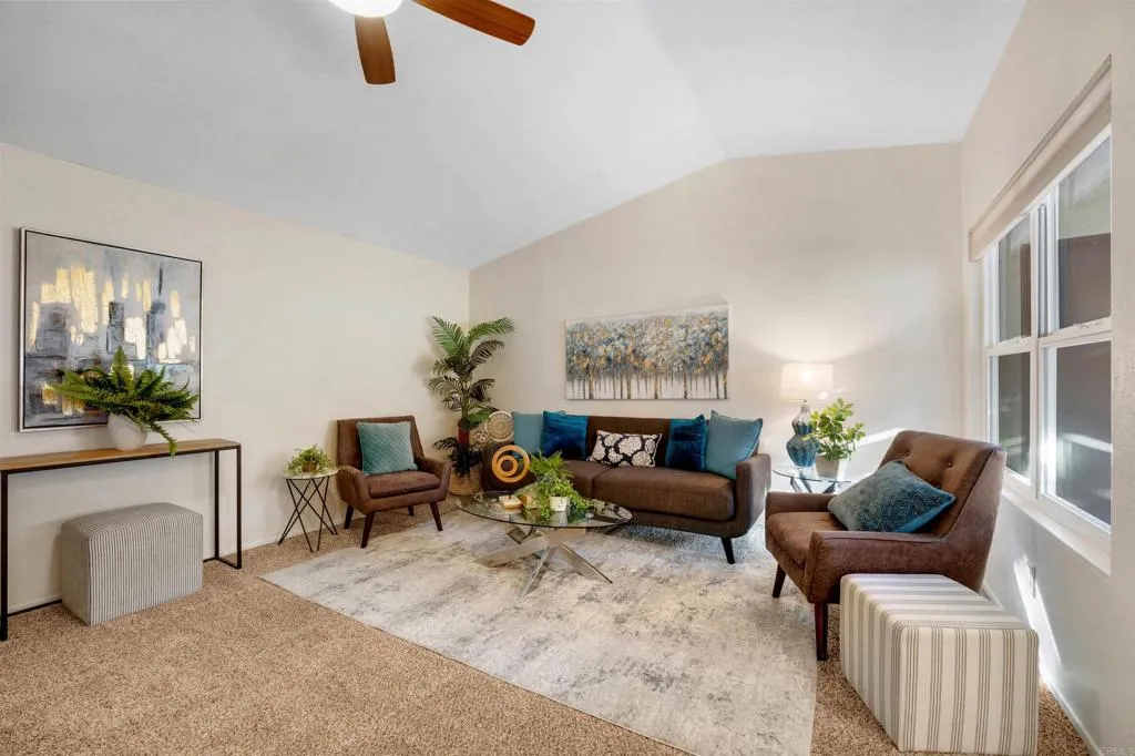 https://cdn.realtyfeed.com/cdn/127/306374538/de665eb8da13b6006585221e7a1e5716.webp