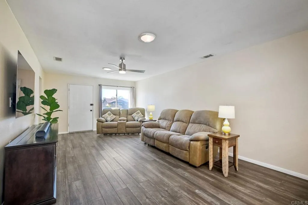 Photo #6: NDP2501836 Listing 