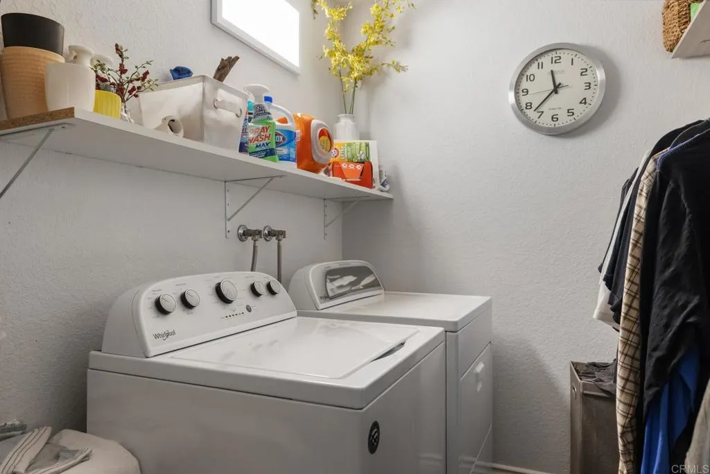 https://cdn.realtyfeed.com/cdn/127/306374749/23c3d712165cf6849295a05d73562596.webp