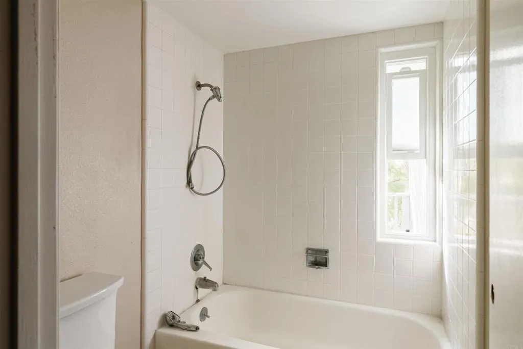 https://cdn.realtyfeed.com/cdn/127/306375039/3e792baf91ceccefebd4648256e334d7.webp
