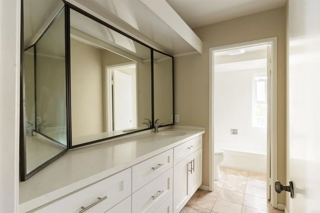 https://cdn.realtyfeed.com/cdn/127/306375039/729a078c727589161a240f505ee1a0a9.webp