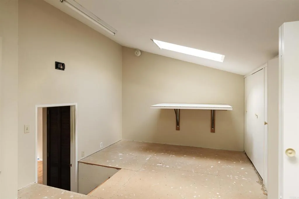 https://cdn.realtyfeed.com/cdn/127/306375039/d5865a0e4303558c1d8043b29316ee8e.webp