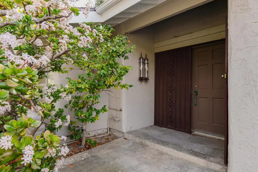https://cdn.realtyfeed.com/cdn/127/306375039/dc74a87f7e0843ba497e57835f4eaedb.webp