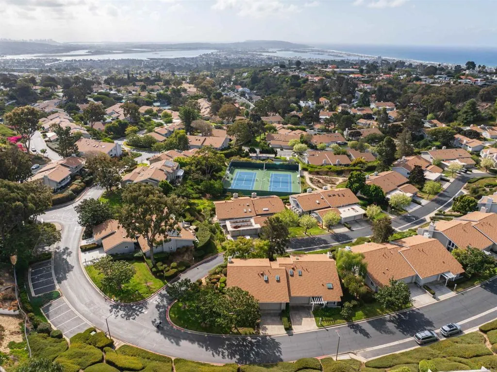 https://cdn.realtyfeed.com/cdn/127/306375039/f5956fa1783493479effd727f54adbe3.webp