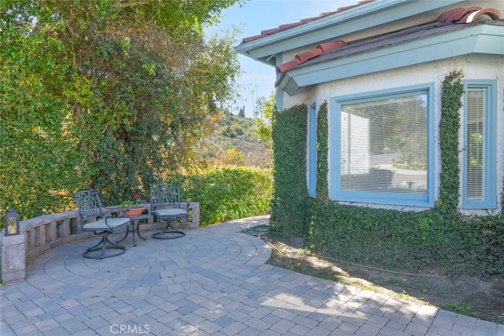 https://cdn.realtyfeed.com/cdn/127/306375061/74c86a9d6fd3eb3b5efdff0b0343736b.webp
