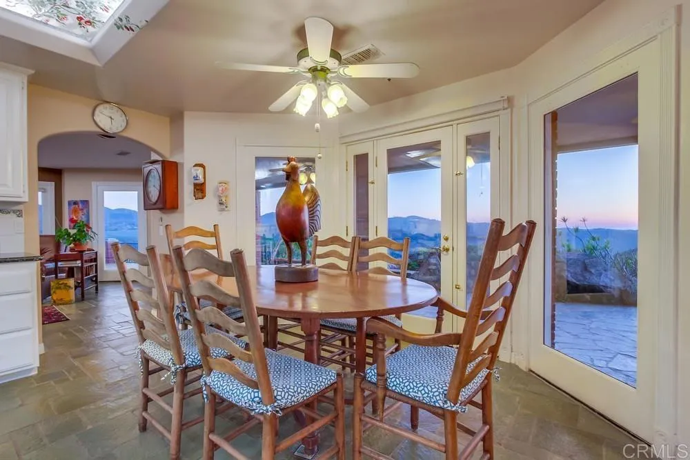 https://cdn.realtyfeed.com/cdn/127/306375111/3f68132d495810974ed15ab30af240f0.webp