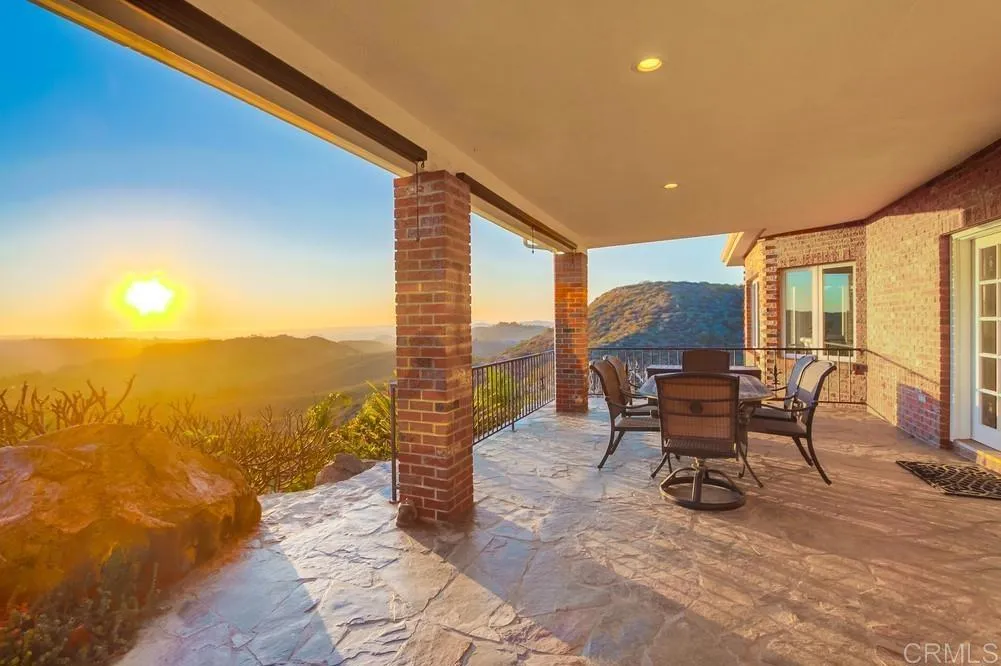 https://cdn.realtyfeed.com/cdn/127/306375111/578ee86fb7ea297493dc15ea899bc541.webp
