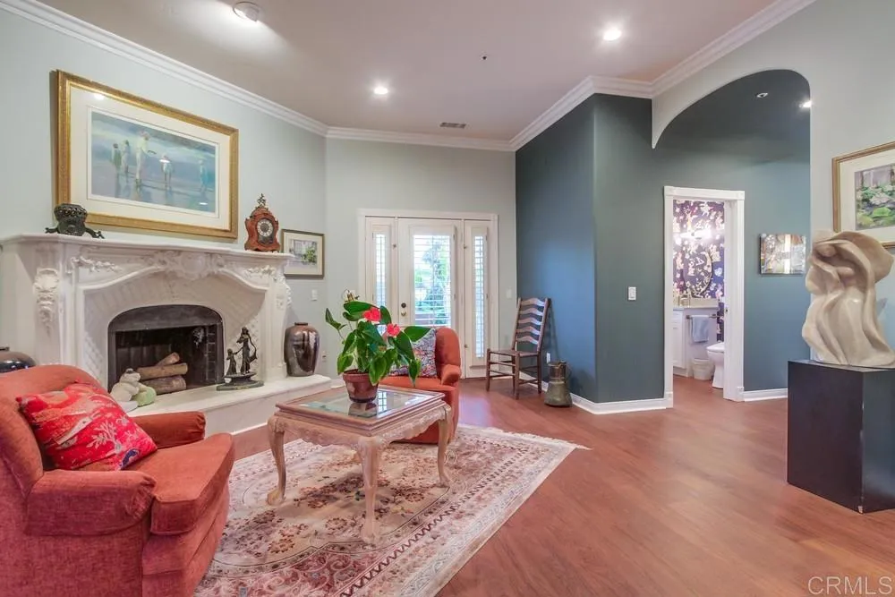 https://cdn.realtyfeed.com/cdn/127/306375111/9579df2ea9b021bb81eb9a410685cc55.webp