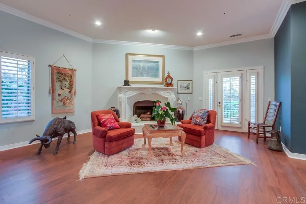 https://cdn.realtyfeed.com/cdn/127/306375111/ce4d4961e5b9125b4bf565033f0e5151.webp