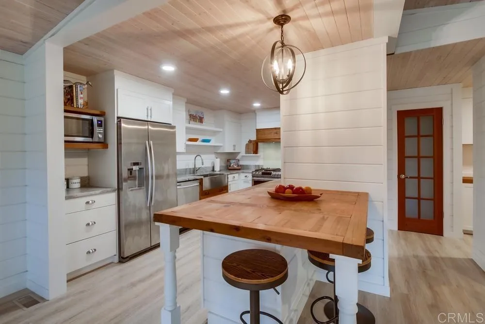 https://cdn.realtyfeed.com/cdn/127/306375286/3146b81f1dcd4752832fe760a89184b2.webp