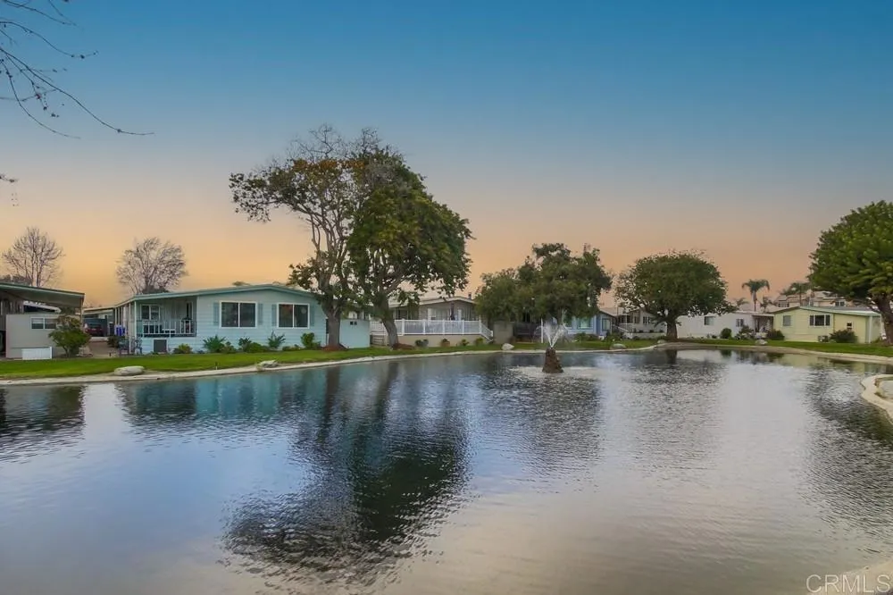 https://cdn.realtyfeed.com/cdn/127/306375286/678b2c4ab7c834e63e2ab4ee7a04ba04.webp