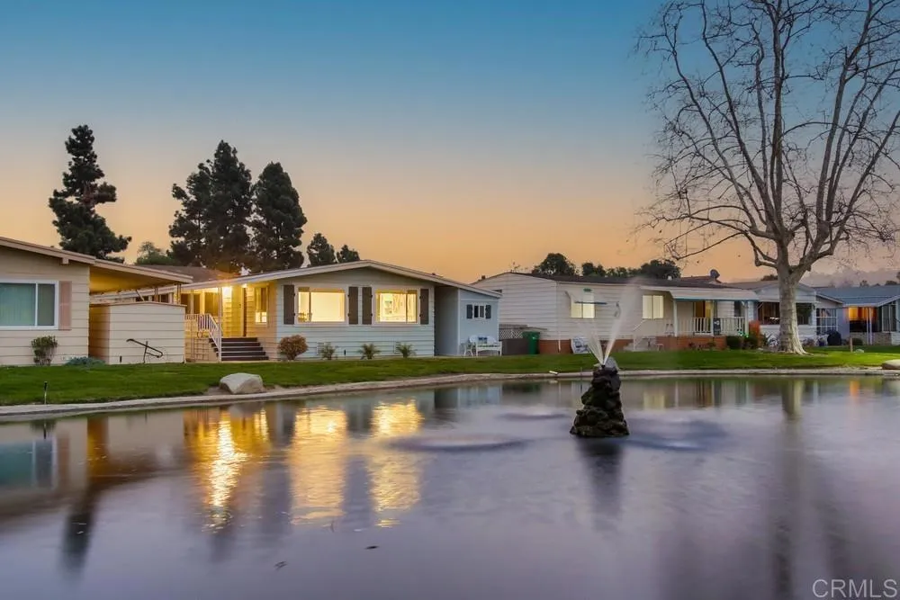 https://cdn.realtyfeed.com/cdn/127/306375286/723b933d54806748bb8a28e47322ed03.webp