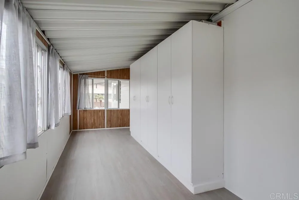 https://cdn.realtyfeed.com/cdn/127/306375286/82faad8535c8ab83c17111dc6cf5b7bf.webp