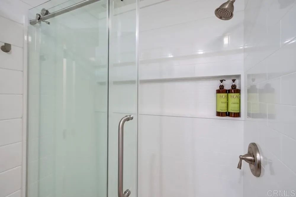 https://cdn.realtyfeed.com/cdn/127/306375286/eb24a9f4a5d7a80fdecb6a35d0854494.webp