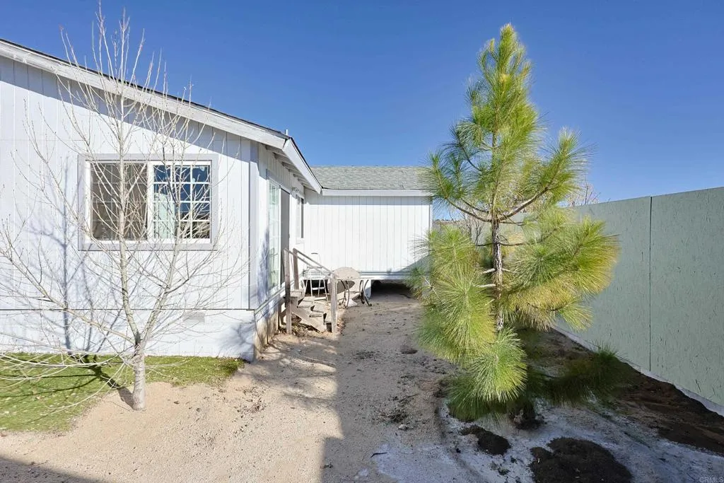 https://cdn.realtyfeed.com/cdn/127/306375420/2c9580f6aca34a13afcfac659b82825f.webp