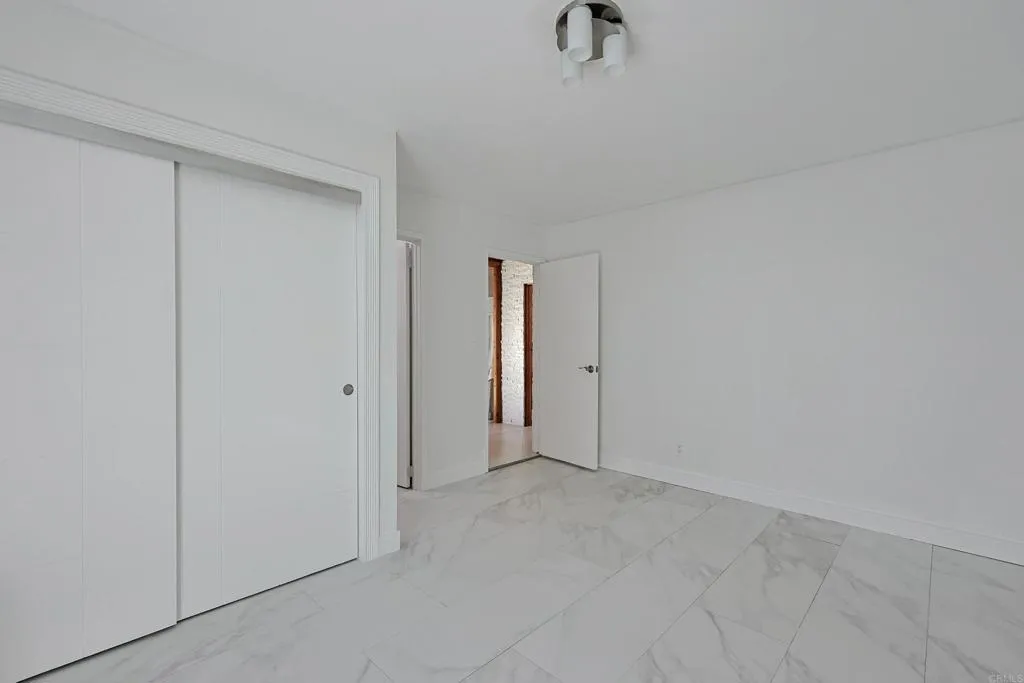 https://cdn.realtyfeed.com/cdn/127/306375420/72563a3fa8d01333ce239f83fcda0365.webp