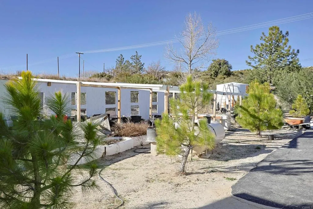 https://cdn.realtyfeed.com/cdn/127/306375420/733e0533e702e56e5ccbcd11f61c5241.webp