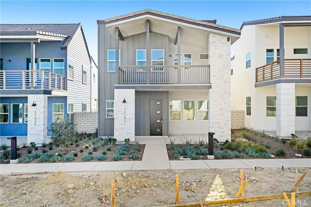 27345 Creekwood Lane