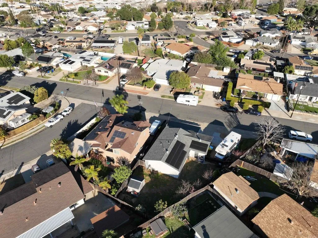 https://cdn.realtyfeed.com/cdn/127/306375968/fde1586440c61c18cf2931ded8f46907.webp