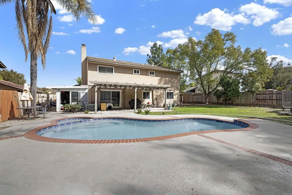 https://cdn.realtyfeed.com/cdn/127/306376255/7e9b20d2814803d69f0dd8c52686a9d3.webp