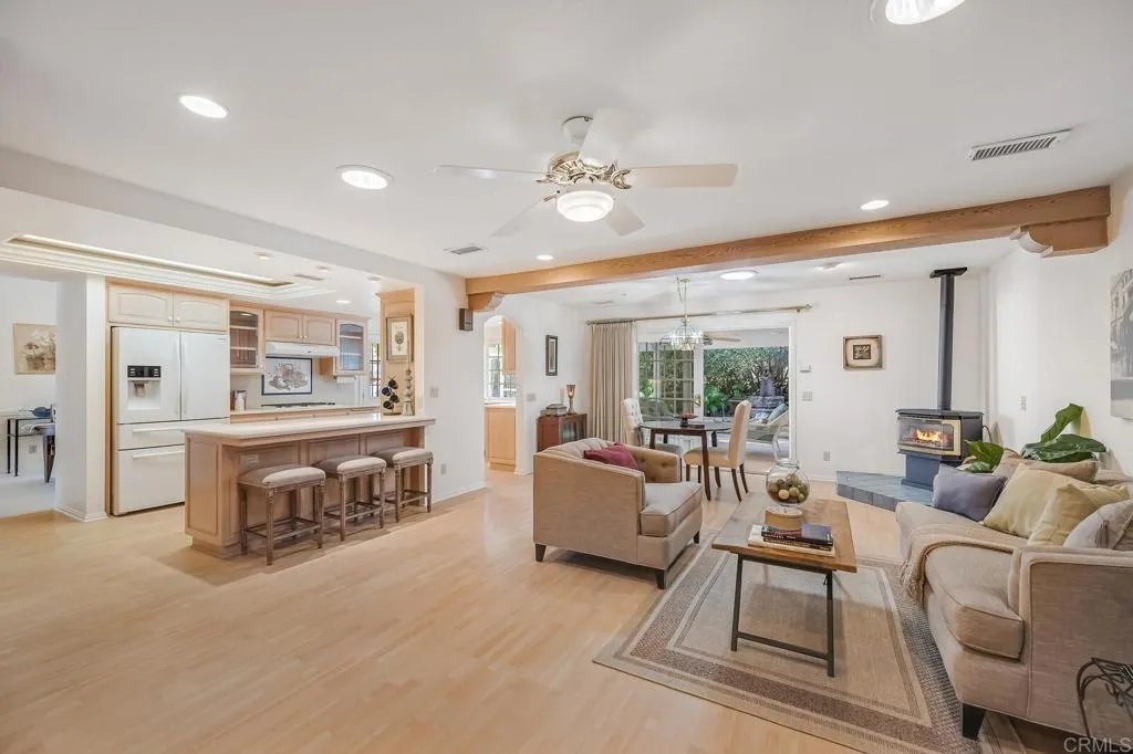 https://cdn.realtyfeed.com/cdn/127/306376313/ba7f2e257f52f6599541e98e16e77d88.webp