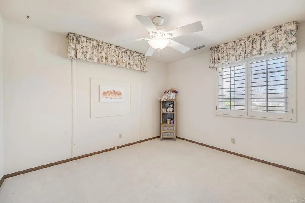 https://cdn.realtyfeed.com/cdn/127/306376313/e25f9119f08b985775c1bd9029b6dbba.webp