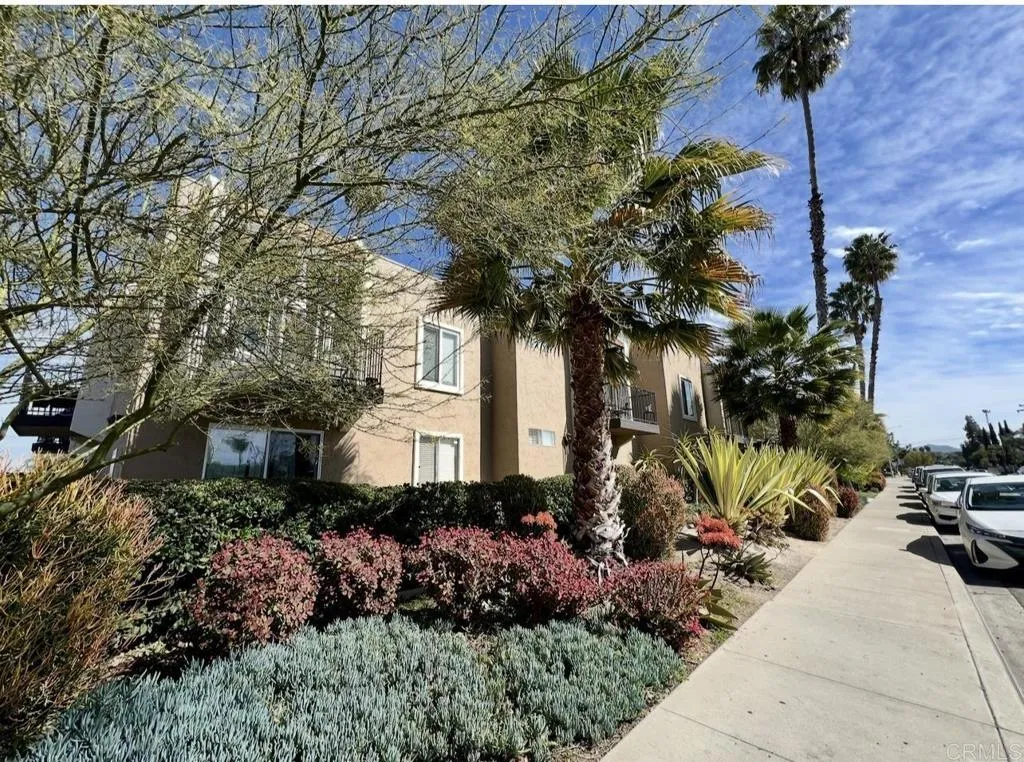 https://cdn.realtyfeed.com/cdn/127/306376460/12d0b39a8a3a9e5446d960c3547e897d.webp