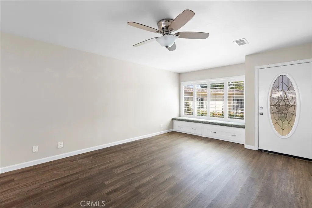 Photo #5: OC25034515 Listing 