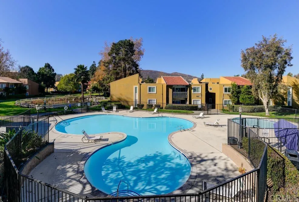 https://cdn.realtyfeed.com/cdn/127/306377094/2a00069aa3ce3bbb9500a20a8e9197ef.webp