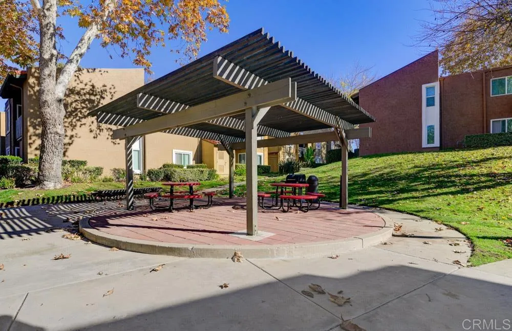 https://cdn.realtyfeed.com/cdn/127/306377094/37e57978b4c914200739a6ef4e8c1bdd.webp