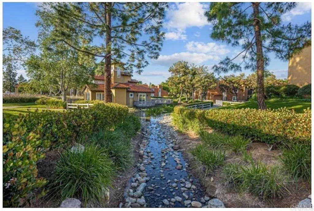 https://cdn.realtyfeed.com/cdn/127/306377094/c48e92cece289439a8fb21b09f142a2d.webp